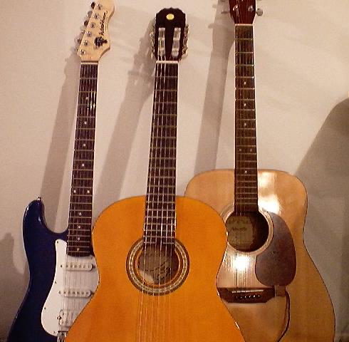 guitars1.jpg